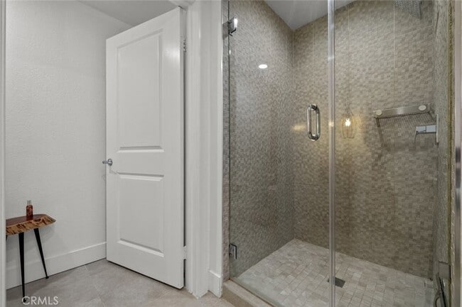 Building Photo - 24505 Town Center Dr