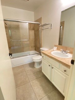 3rd bathroom in rear bedroom - 10481 Riverside Dr