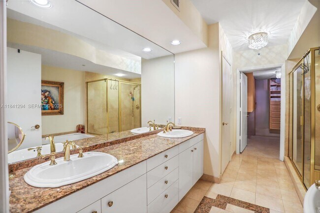 Building Photo - 19111 Collins Ave