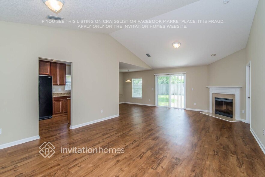 Building Photo - 86032 Sands Way