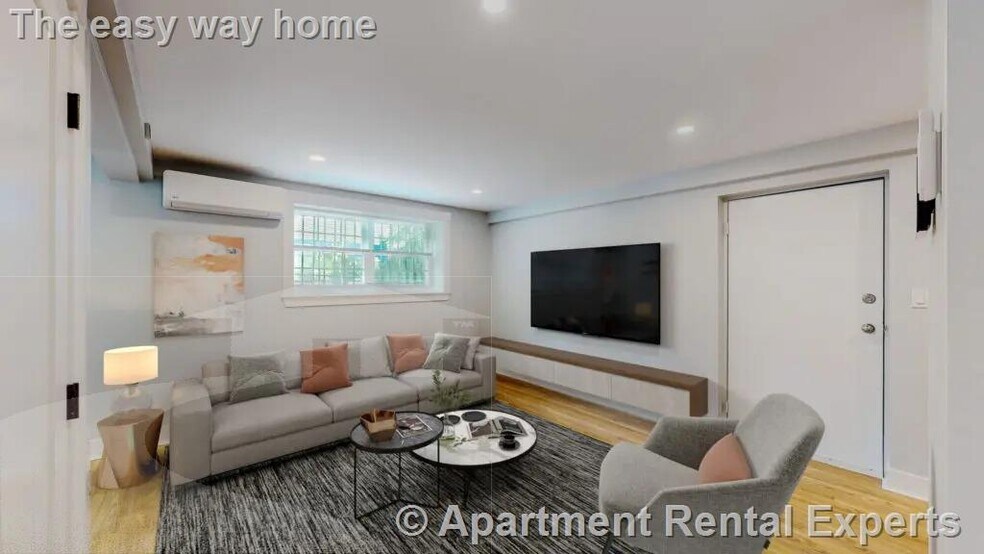 Building Photo - 132 Sherman St