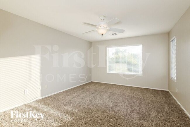 Building Photo - 15078 N 172nd Ln