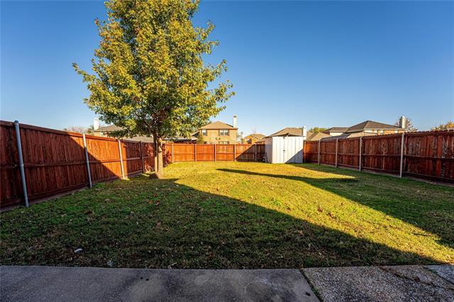 Building Photo - 2929 Jamestown Dr