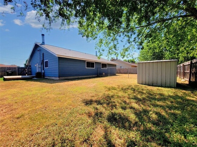 Building Photo - 3503 Rocky Hollow Trail