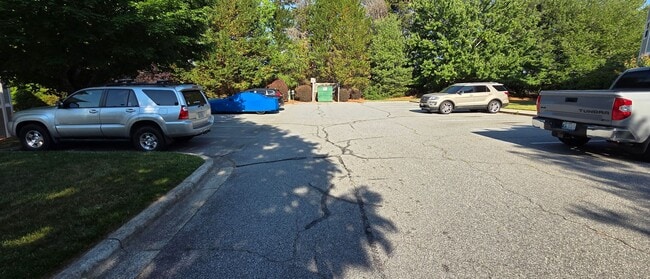 Building Photo - 130 Shallowford Reserve Dr