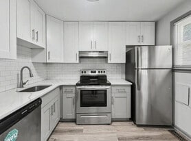 Building Photo - 200 E. Maple Avenue