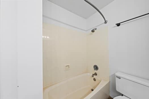 Building Photo - 4498 Parkwood Ln