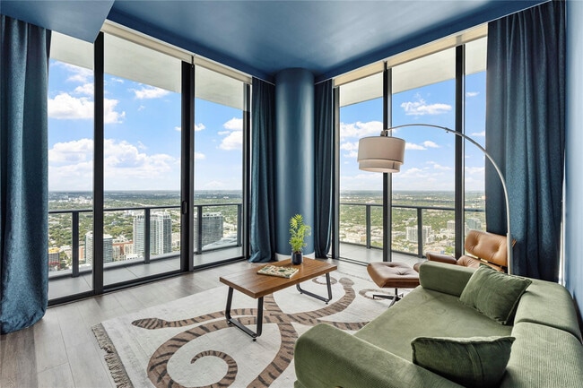 Building Photo - 480 NE 31st St