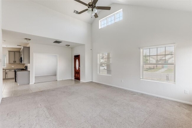 Building Photo - 200 Oldbridge Dr