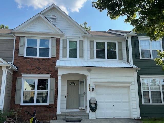 Building Photo - 2872 Commonwealth Cir