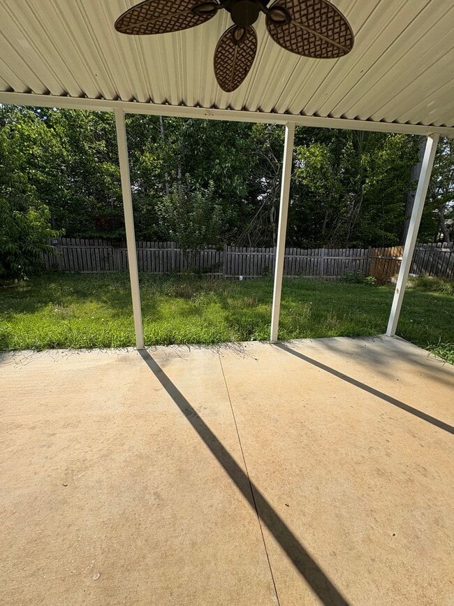 Building Photo - 4 Bedroom 2.5 Bath Home in Woodruff Near B...