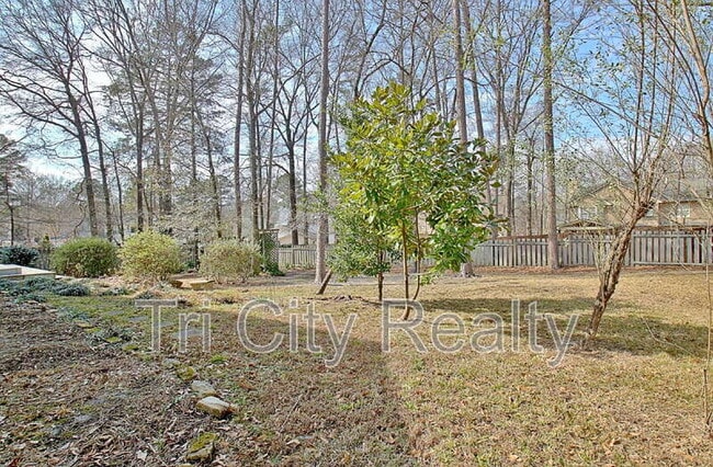 Building Photo - 404 Topaz Trail