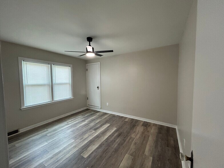 Bedroom 1 - 3117 Parkside Rd