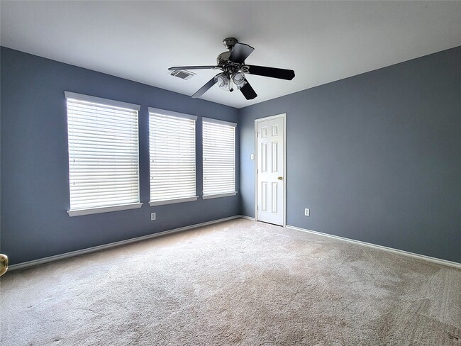 Building Photo - 7307 Fall Springs Ln