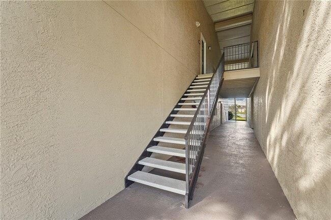 Building Photo - 4045 Crockers Lake Blvd