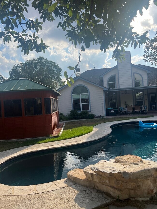 Building Photo - 1215 Terrace Ct