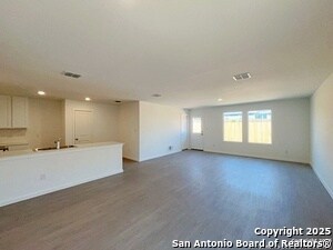 Building Photo - 3307 Gingham Pt