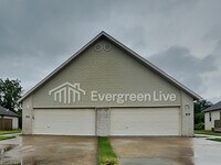 Building Photo - 6172 Milliken Bend