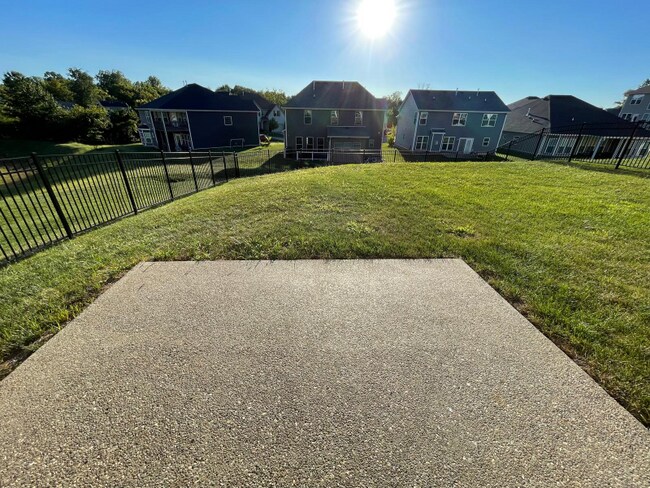 Building Photo - 118 Belden Trl