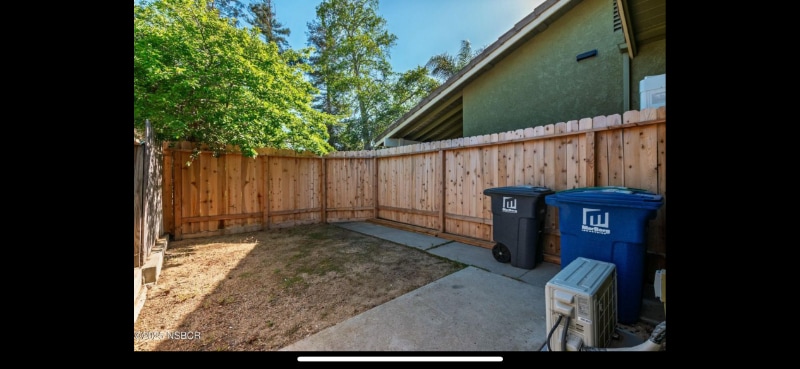 Building Photo - 1572 Rhinestone Ct