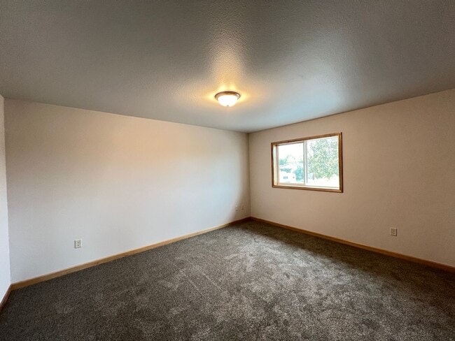 Building Photo - New Construction Two Bedroom!