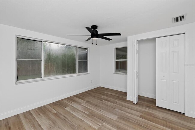 Building Photo - 5644 Berlin Dr