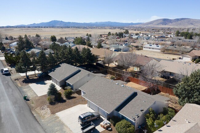 Building Photo - 6220 N Buckboard Dr