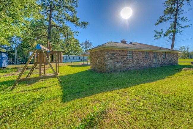 Building Photo - 1202 Dunbar Ave