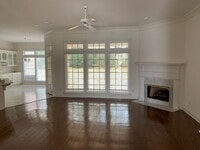 Building Photo - 3281 Benyard Dr