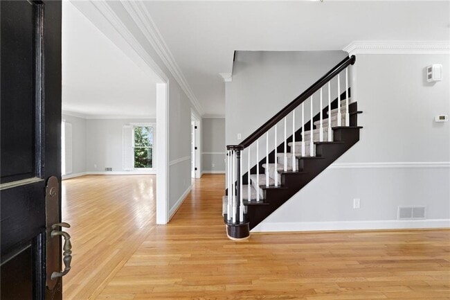 Building Photo - 220 Clipper Bay Dr