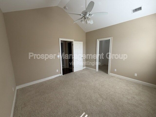 Building Photo - 11 Shadwell St