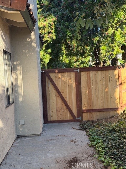 Building Photo - 6733 Corintia St