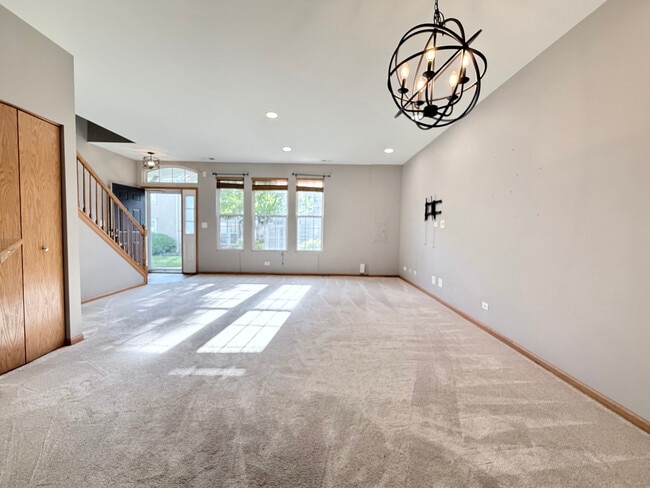 Building Photo - 239 Springbrook Trail S