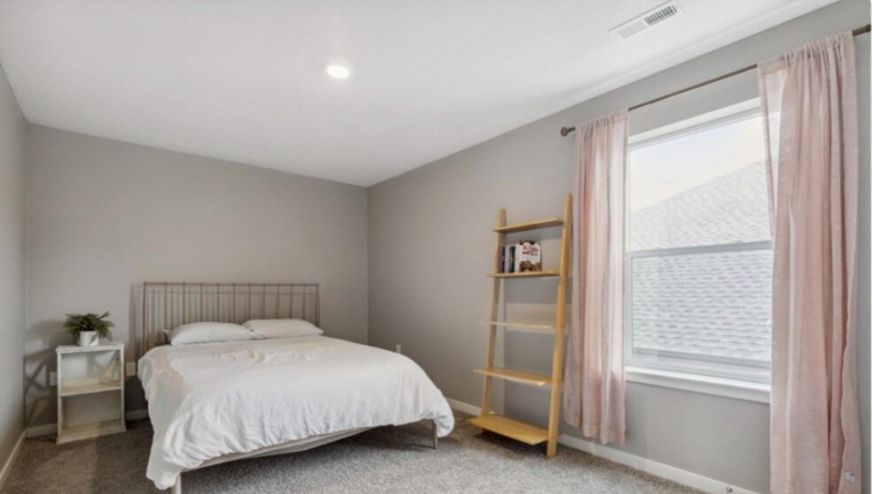 Building Photo - 17401 Rose Mallow St