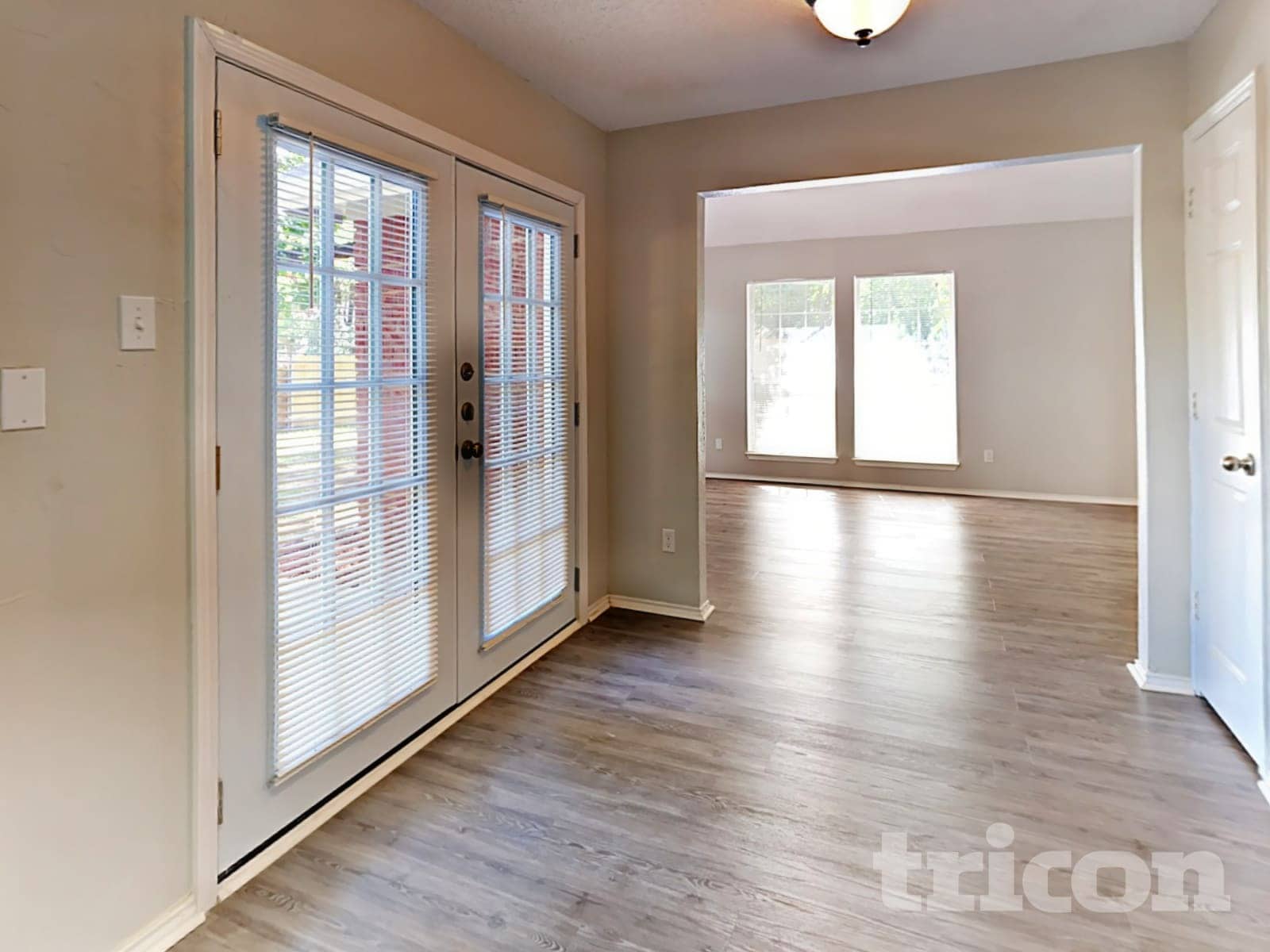 Building Photo - 900 Freshwood Ct