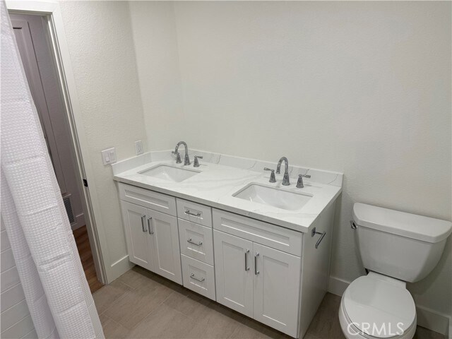 Building Photo - 35 Tanglewood