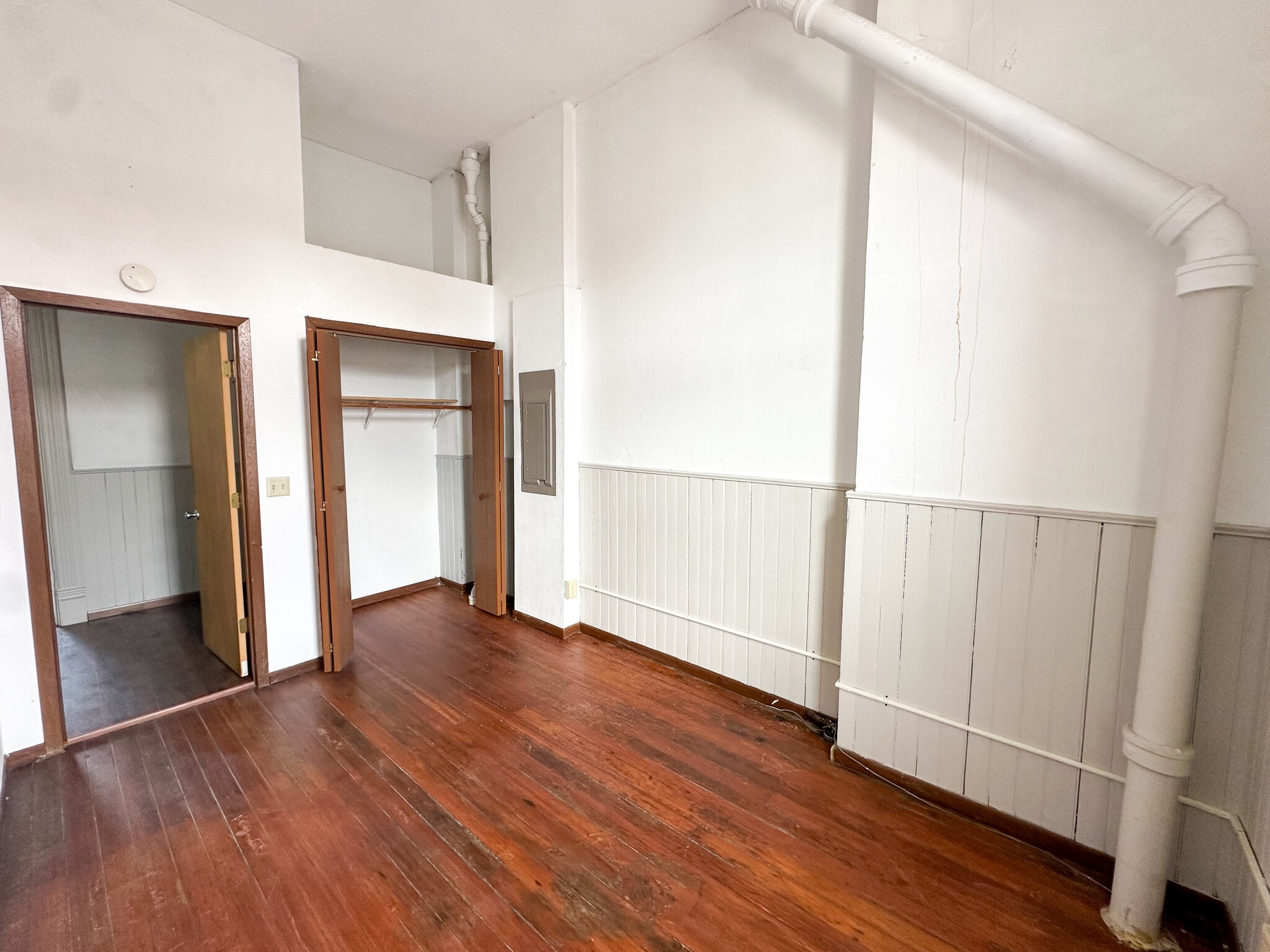 Building Photo - 415 Jay St