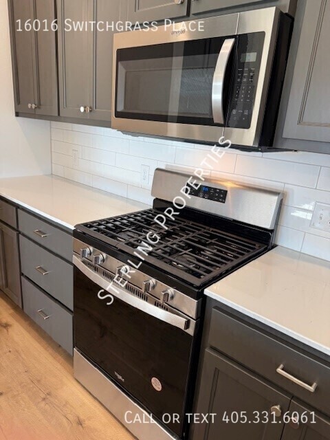 Building Photo - 16016 Switchgrass Pl