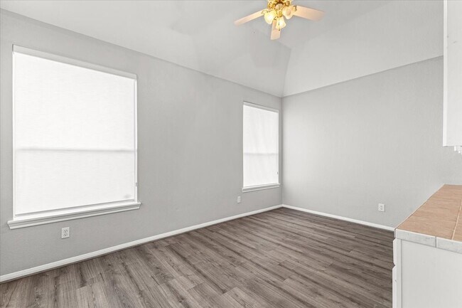 Building Photo - 2222 Keeran Point Ct