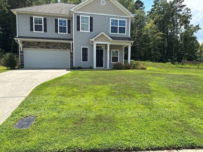 Primary Photo - 613 Oak Forest Lane