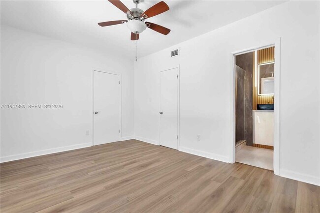 Building Photo - Southwest 26th Street, Miami, FL 33133 - 3 BR 2 BA single-family home