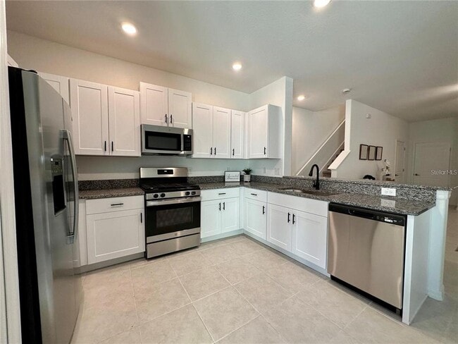 Building Photo - 8290 Cor Pne Wy
