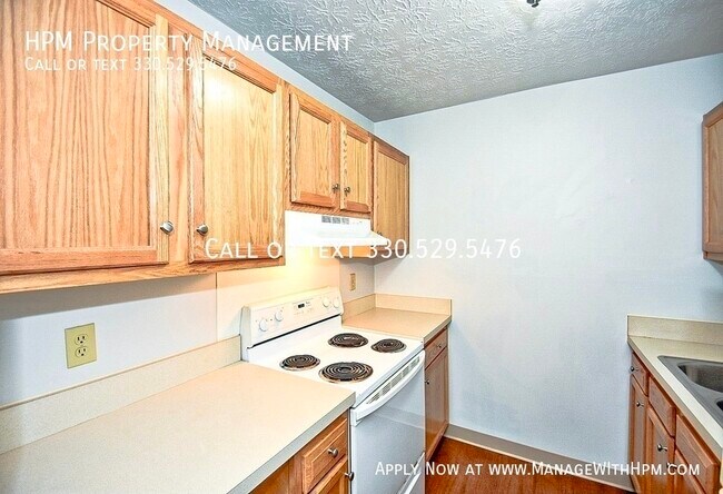 Building Photo - 82 1st St SE