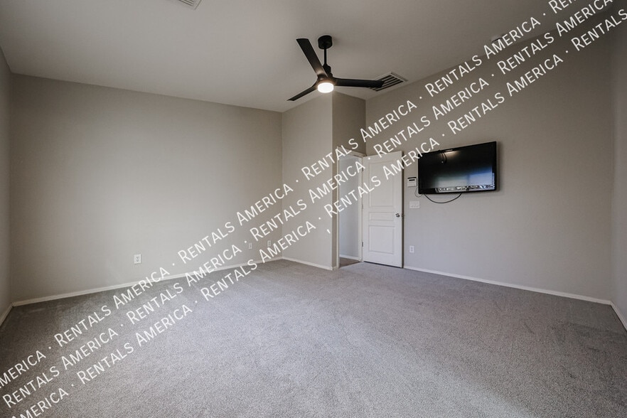 Building Photo - 3955 E Blue Sage Ct