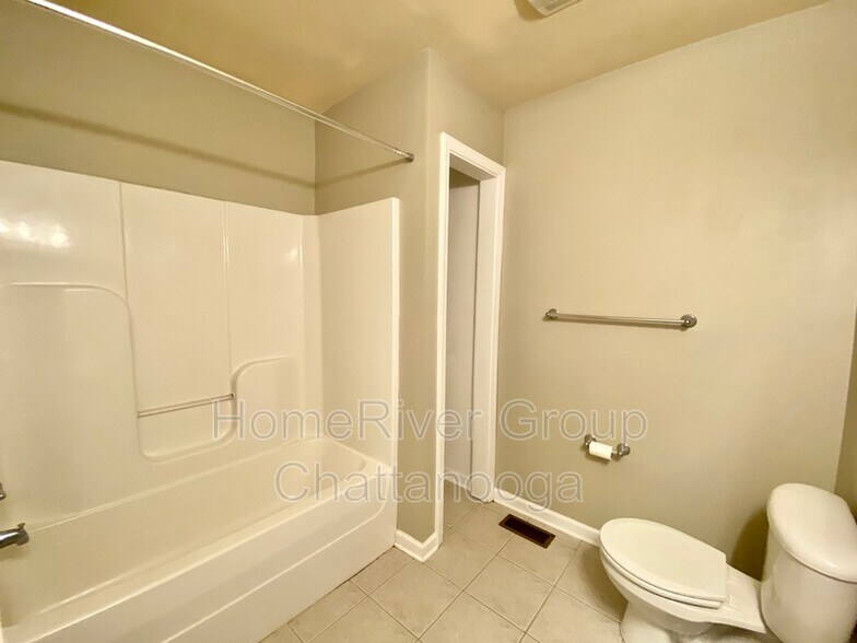 Building Photo - 505 Bruning Ln