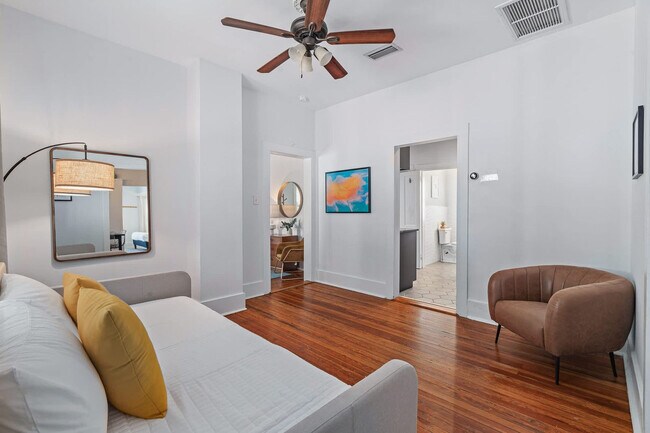 Building Photo - 23 Old Mission Ave