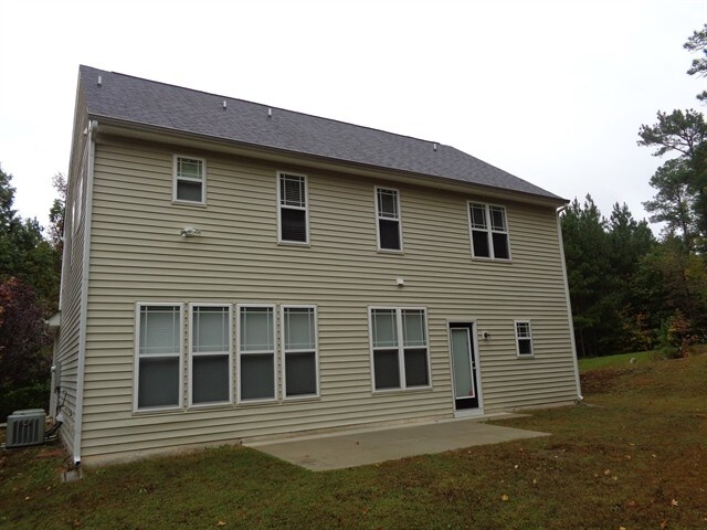 Building Photo - 100 Pearson Pl