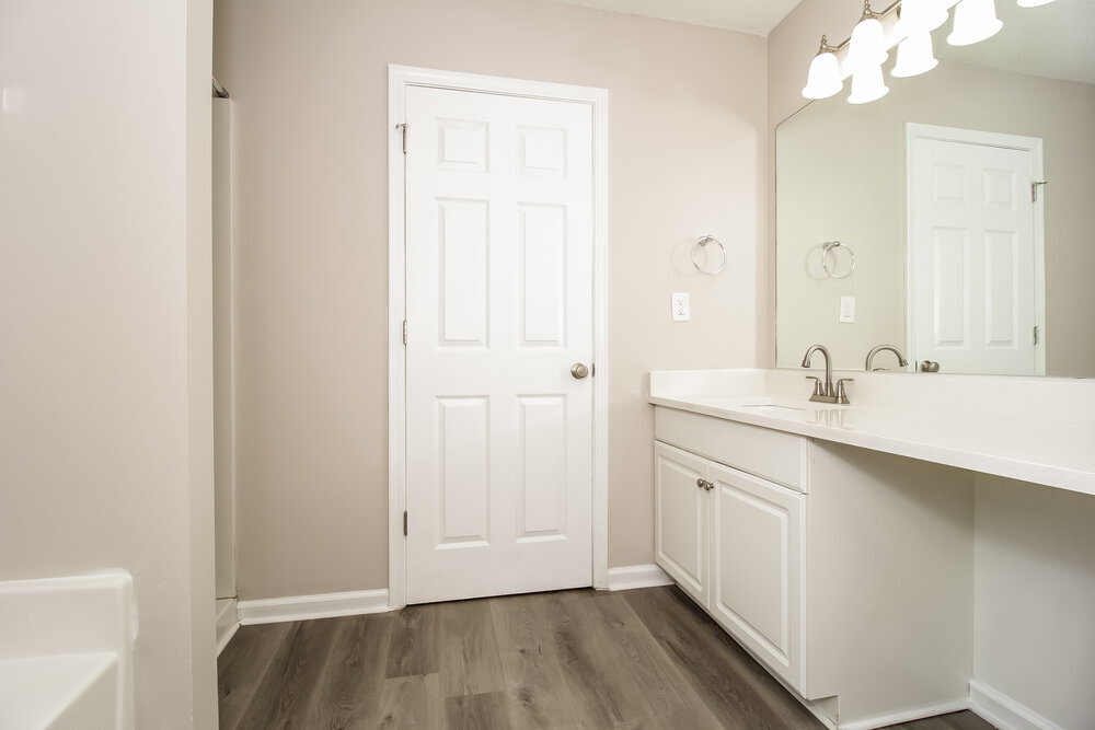 Building Photo - 714 Cherry Branch Cir