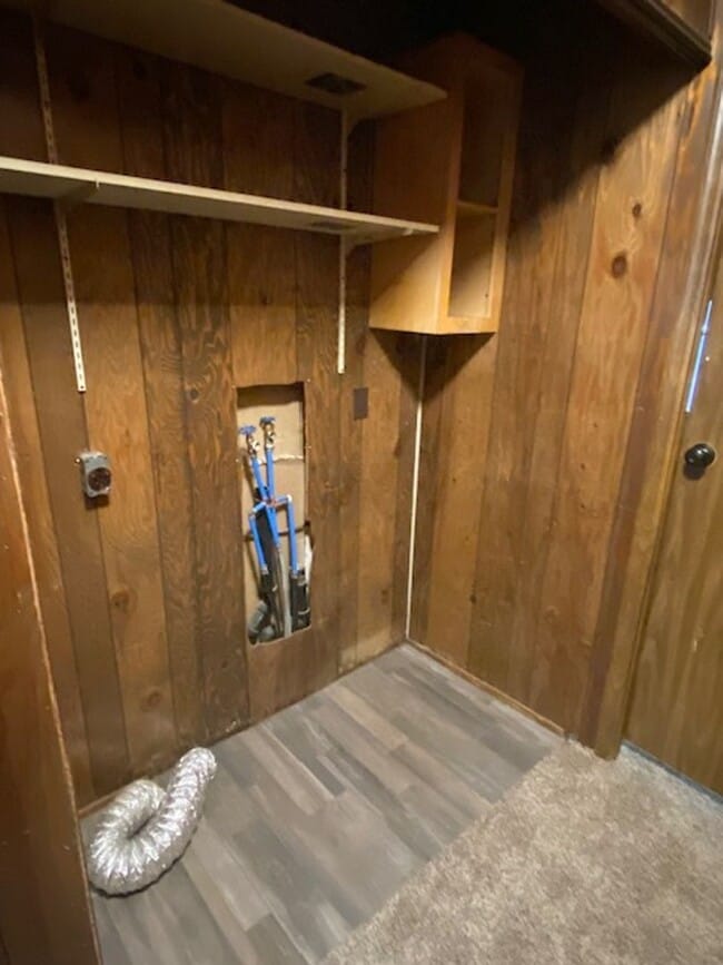 Building Photo - 3 bedroom country living mobile home