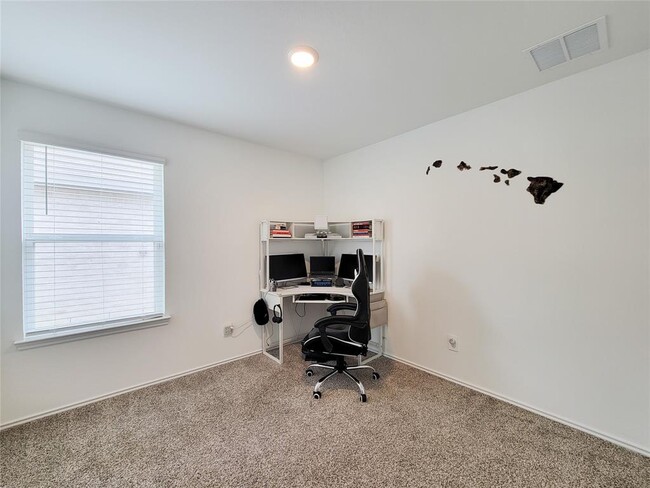 Building Photo - 5723 Sycamore Glen Dr